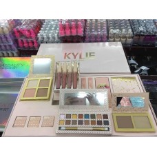 kyllie set